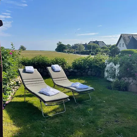 Wuenderschoener Hausteil Mit Garten By Interhome Dom wakacyjny *